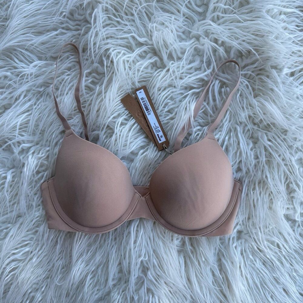Skims Fits Everybody T-Shirt Bra Clay Size 32C